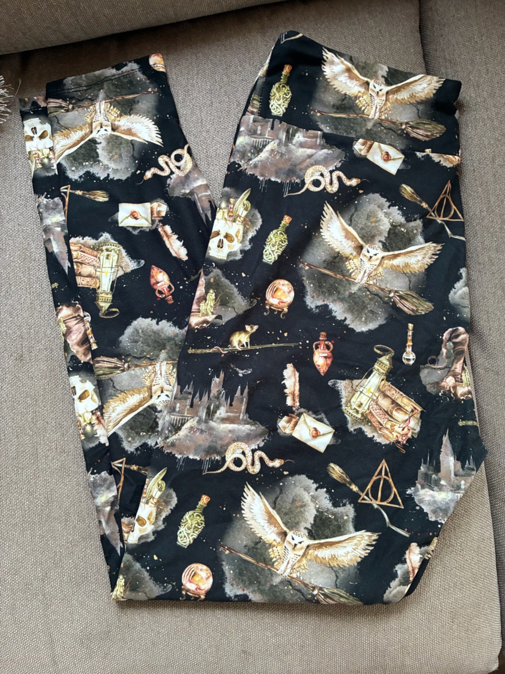 Women's Black Magical Death Eater Print Leggings - Unbranded